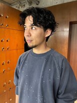 ヨロヘアー(YOLO hair)&nbsp;センターパート×メンズカット×パーマ20代30代◎