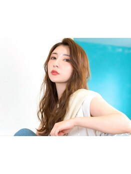 【大阪/梅田】実力派スタイリストがマンツーマンで施術!髪質改善/縮毛矯正もお任せ◎安心して通えるサロン!