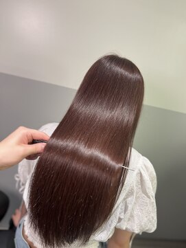 ジーニーホリエ(Geniee horie) -Aesthetic- 129.style- カシスブラウン/髪質改善ver.