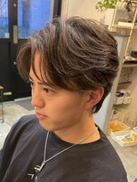 ジュンヌオム リンカラン(Jeune Homme LINGKARAN) センターパートウルフ×フェザーパーマ