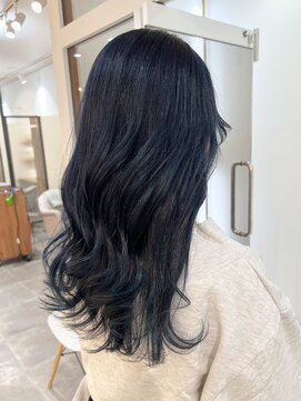 シア 新越谷店(SHEER) ネイビーカラー