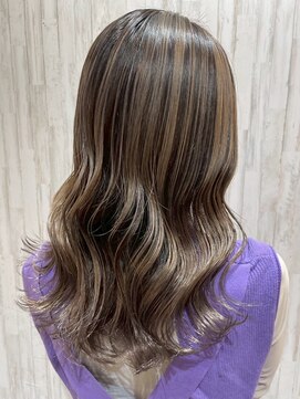 ルシードスタイルレーヴ(LUCIDO STYLE REVE) 【長野市/東和田】白髪ぼかしカラー