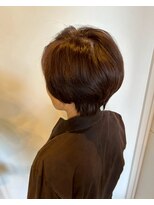 ホワイトストーン WHITE STONE ひし形シルエット◎大人くびれショート似合わせカット