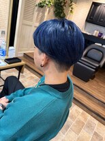 アシュレイ(ASHLEY)&nbsp;マリンブルー×刈り上げマッシュ
