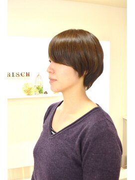 ヘアアンドメイクフリッシュ(HAIR&MAKE FRISCH) 大人可愛いマッシュショート