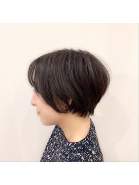 ヘアールームロッソ 白山店(HAIR ROOM ROSSO) ナチュラルハンサムショート