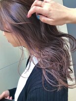 レーヴ(Reve) ロングレイヤー、大人可愛いピンクインナーカラー