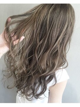 アッシュ 日野店(Ash) ハイライトロングレイヤー