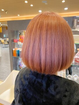 アイコニック 日進梅森台店(ICONIQ) 丸ボブ×コーラルオレンジ