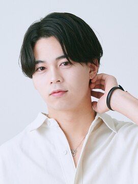 エルマーク 梅田(L-MARK) センターパートニュアンスパーマ韓国カルマパーマコンマヘア