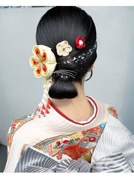 ガーデンヨコハマ(GARDEN YOKOHAMA) 成人式振袖着物前撮りヘアセットタイトシニヨン和風アレンジ黒髪