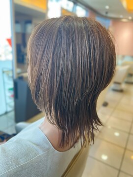 エムタニグチブランシェ(M.TANIGUCHI Branche') ウルフレイヤーボブ