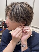 オーシャントーキョー 渋谷神南(OCEAN TOKYO)&nbsp;メンズセンターパートハイライト韓国フェザーショート