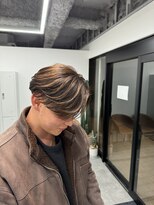 シロ(SILLO.)&nbsp;毛流れセンターパート