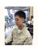 2ブロック刈り上げスパイキーショート