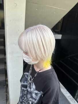 アクト(ACT) ホワイトヘア/インナーカラー/裾カラー/イエロー