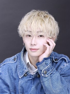 リップスヘアー 梅田アネックス(LIPPS hair) ハイトーンランダムマッシュ