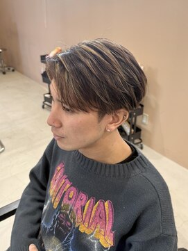 ジジ インターパーク 宇都宮(Gigi) ハイライト/メンズカット/ブリーチカラー