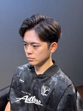 ビーダンディー(Bee dandy) ビジネスツーブロックショート フェザーパーマ サイドパート