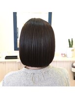 メゾンドルル(Maison de LuLu) 艶、収まり◎シンプルワンレングスボブ