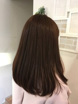 ヘアーアンドネイルフォレスト(Hair&Nail FOREST.) ツヤツヤイルミナカラー