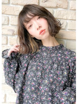 ルティア 池袋(Lutia) インナーカラー ボブ