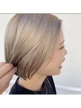 シェア(share) ホワイトカラー