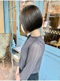 ノームコアフレンチボブ男色系カラーパーマボブくびれヘア都島