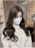 くすみブラウン×顔周りカット