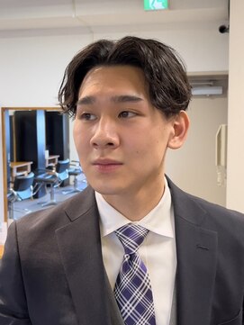 メンズヘアトーキョー(MEN'S HAIR TOKYO) ビジネスショートセンターパートツーブロックメンズショート韓国