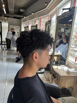 アイズ 海老名(AIZU) アップバング　ザクザクショート　スパイキーショート