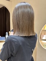 ヒビヲ(HIBIO) ショートボブダブルカラーハイトーンハイライトケアブリーチ韓国