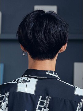 ストラッセ 八事店(STRASSE) 無造作センターパート/ナチュラルツーブロック