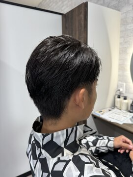 ジーニー(Genie) ツーブロショート