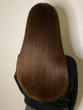 サラジュ 川西店(SARAJU) ストレートロング/ブラウンカラー/艶髪