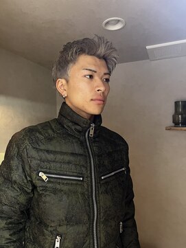 ネルケ 立川(nelke) スパイキーショート/刈り上げないショート/メンズハイトーン