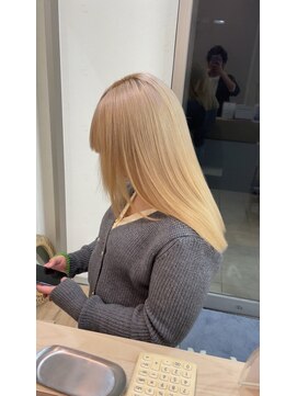 リアン(LIAN) イメチェン/ハイトーン/ダブルカラー/ブロンド/郡山