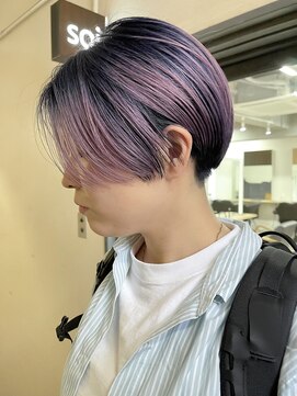 ソイ 下北沢(soi) ルーツカラー_グラデーションカラー_長め刈り上げショート