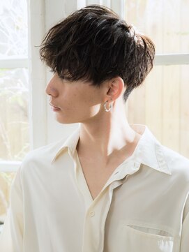 ユーフォリア 渋谷グランデ(Euphoria SHIBUYA GRANDE) ニュアンスパーマ　ナチュラルマッシュ　刈り上げ　MOMO