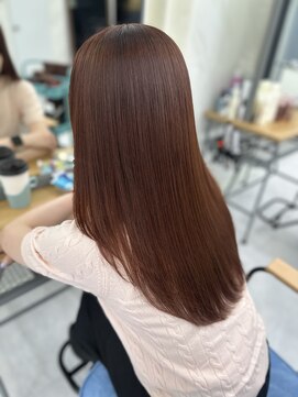 エミン(emyn) ピンクカラー【ブリーチなし】艶髪/髪質改善/縮毛矯正/代々木