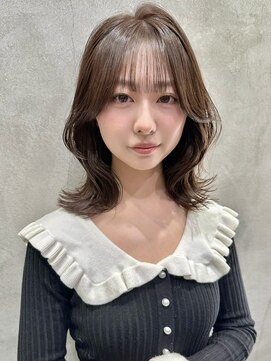 ロンドネートゥル 新潟(Lond naitre) 新潟／ミディアムレイヤー/ダークアッシュ／小顔