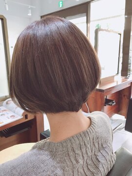 ヘアアンドメイク アネラ(Hair&make Anela) シンプルMODEボブ