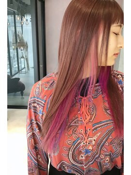 ティル(till) 【till_emi】ピンク×ピンク うる艶髪