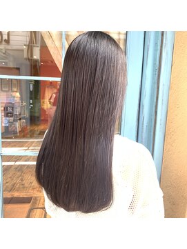 アルコイリスバイドールヘアー(ARCOIRIS by Dollhair) くすみカラー切りっぱなし濡れ髪くびれショート大阪都島髪質改善