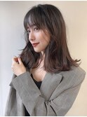 くびれストレート_暗めカラーグランマッシュデザインカラー