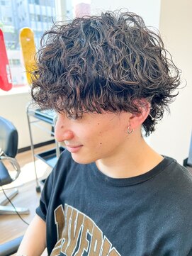 ウェイビーエフティフィフス 横浜西口(WAVEY ft.fifth) メンズマッシュメンズヘア波巻きスパイラルパーマ波巻きパーマ