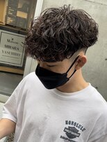 フィフス 名駅(fifth)&nbsp;波巻きツイストスパイラルツーブロックマッシュメンズパーマ名駅