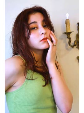 スピガ(SPIGA) 透明感ゆるふわミディ