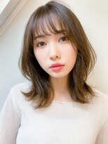 ブロッサム 東久留米店(Blossom)&nbsp;外ハネくびれミディ/イヤリングカラー/ミルクティーベージュ