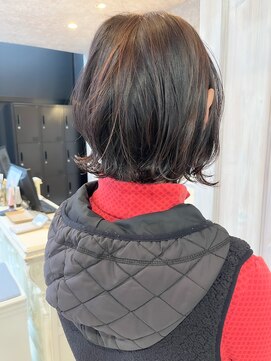 キャアリー(Caary) 福山人気切りっぱなしボブゆる巻き外ハネぱっつん前髪20代30代